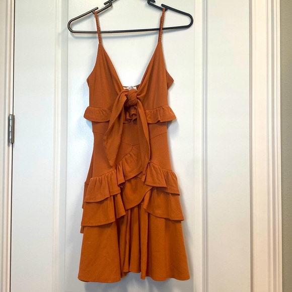 Dress - Picture 1 of 1